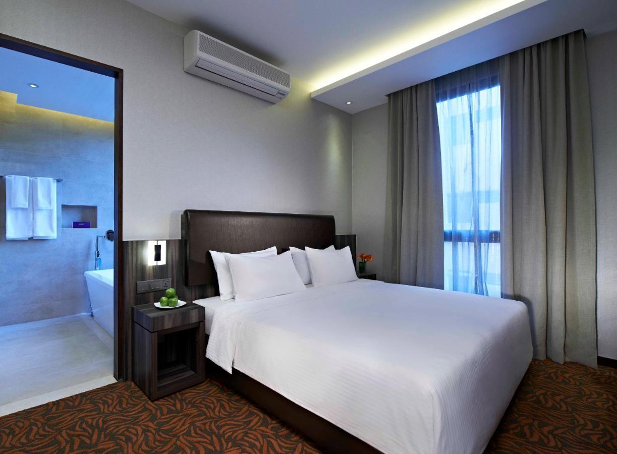 Amrise Hotel Kitchener Singapura Luaran gambar